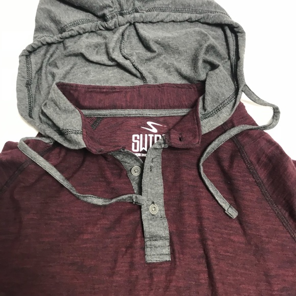 NWOT- Swift 3 button hoodie.. 🔥🔥 Size Small.. - Picture 2 of 7